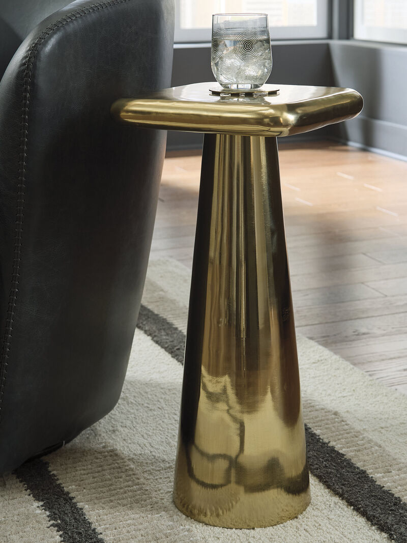 Dallenburg Accent Table image number 1