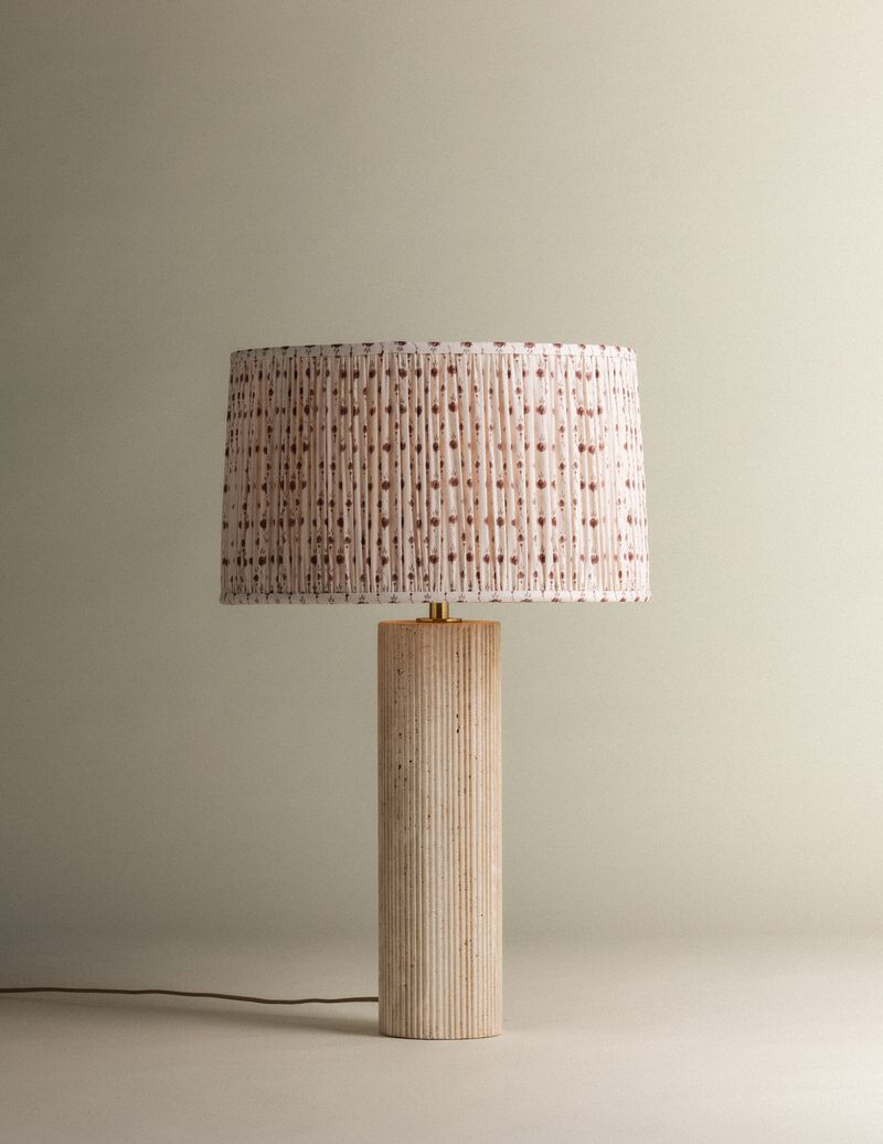 Highland Mills Table Lamp image number 3