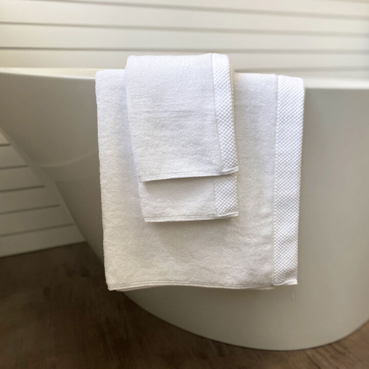 Bedvoyage Rayon Viscose Bamboo Luxury Towels, 1 Bath, 1 Hand, 1 Washcloth