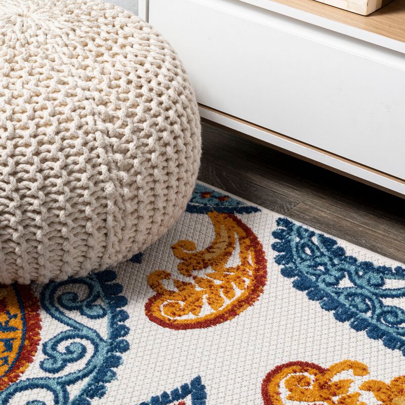 Julien Paisley High-Low Indoor/Outdoor Area Rug