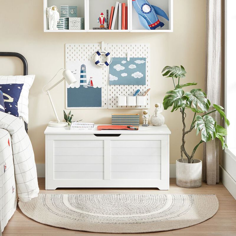 Storage Bench Trunk with 2 Soft-Close Hinges &ndash; Secure Lid Chest for Clothes, Pillows, or Playroom Use