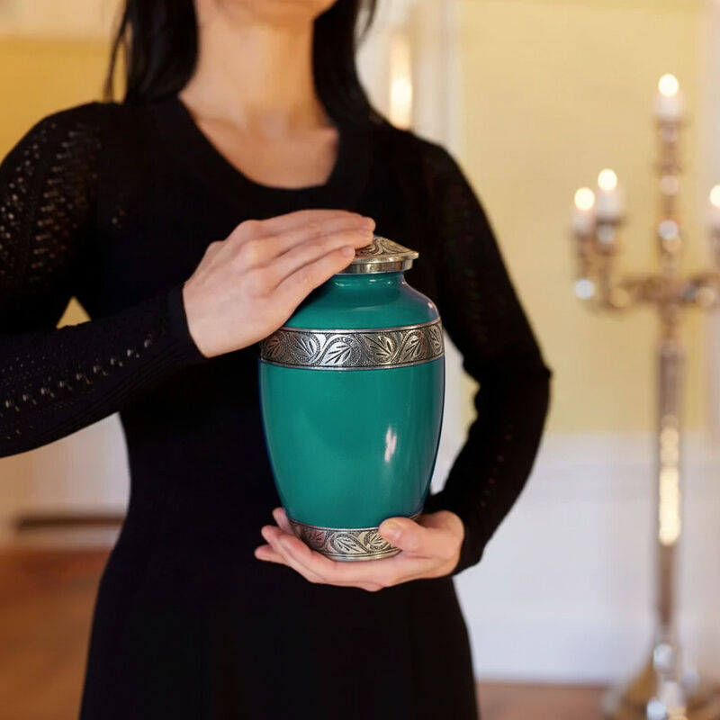 Leaf design urn image number 5