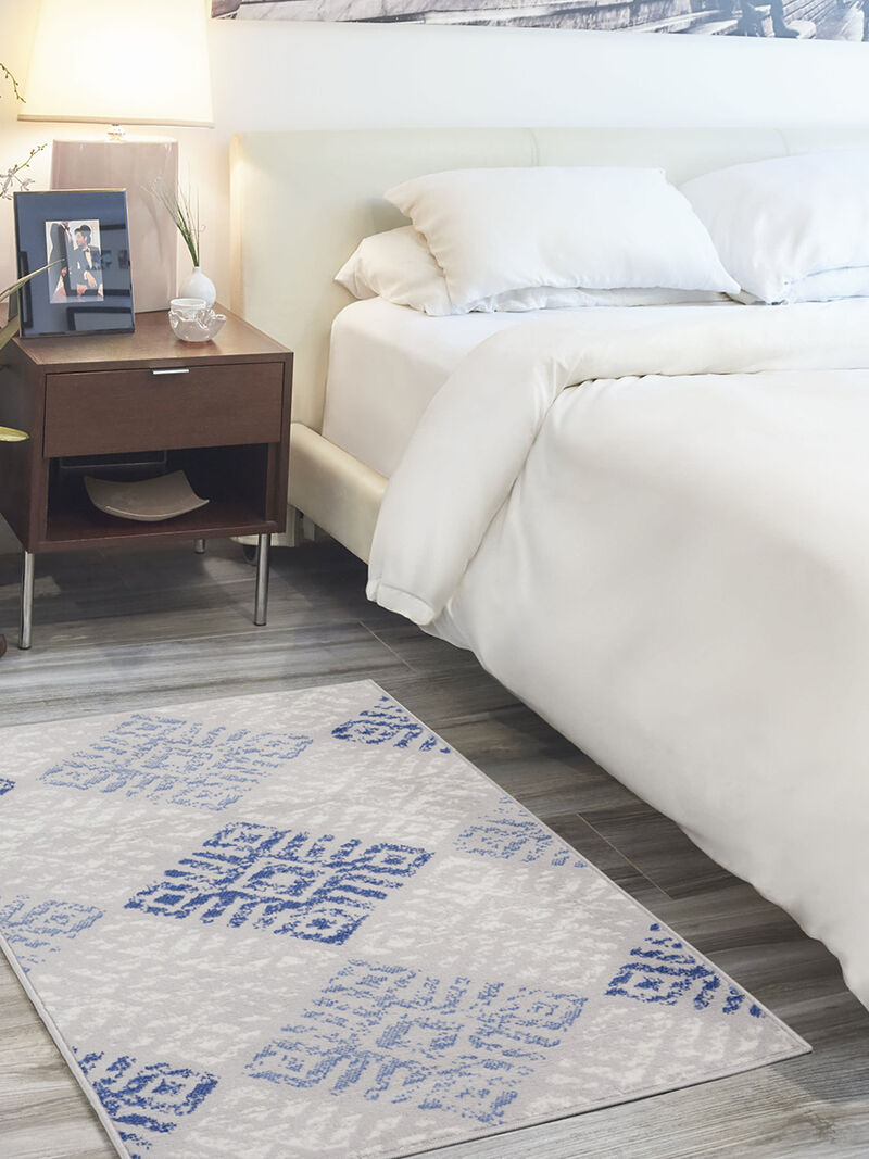 Whimsicle WHS18 Gray/Blue 3' x 5' Rug