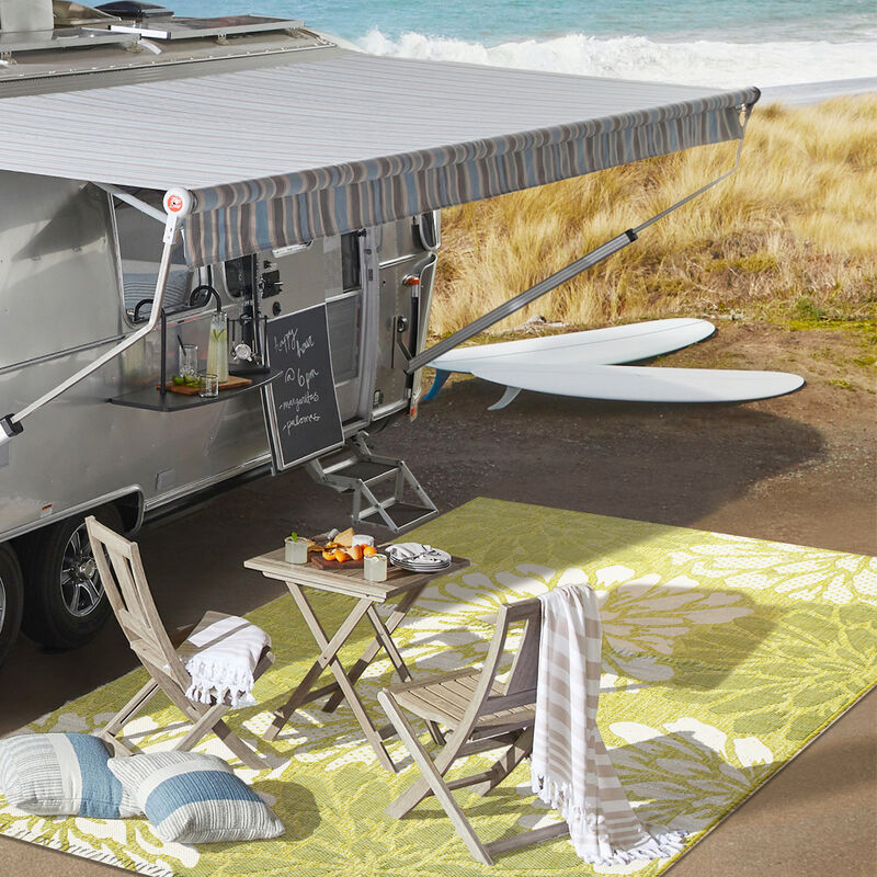 Zinnia Modern Floral Textured Weave Indoor/Outdoor Area Rug