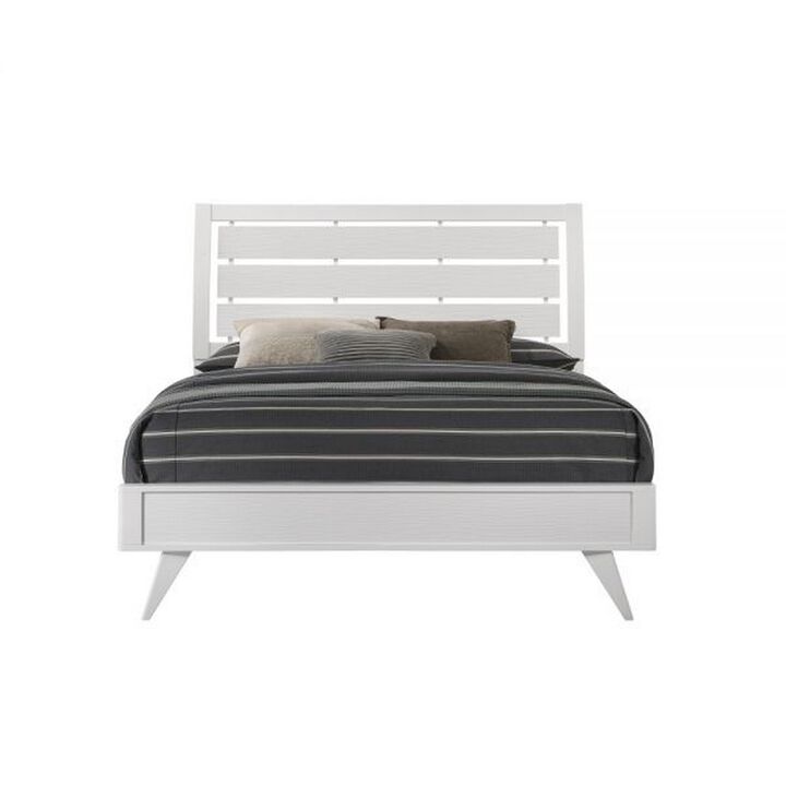 Benjara Siam King Size Bed, Classic White, Rubberwood, Slatted Panel Headboard