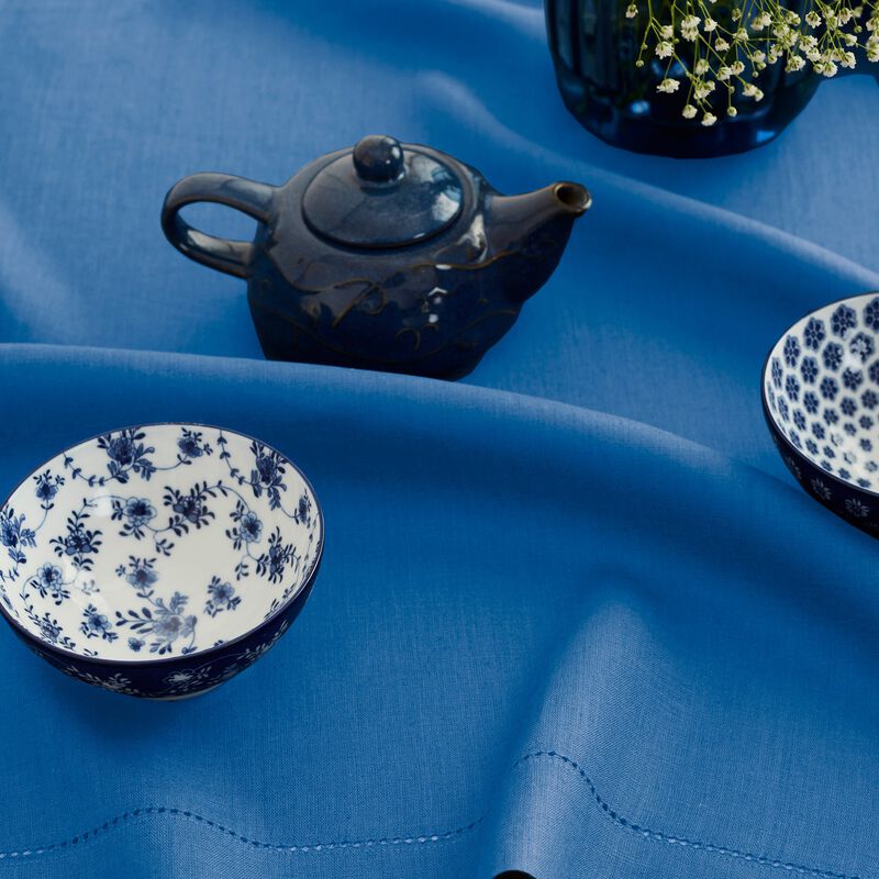 Solino Home Fete 100% Linen Tablecloth &ndash; Handcrafted, Machine Washable, Perfect for Holiday and Everyday Dining