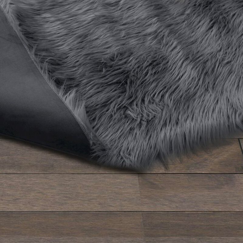 Glamour Home Aileen Faux Sheepskin Fur Area Rug Gray Rectangular 8x5