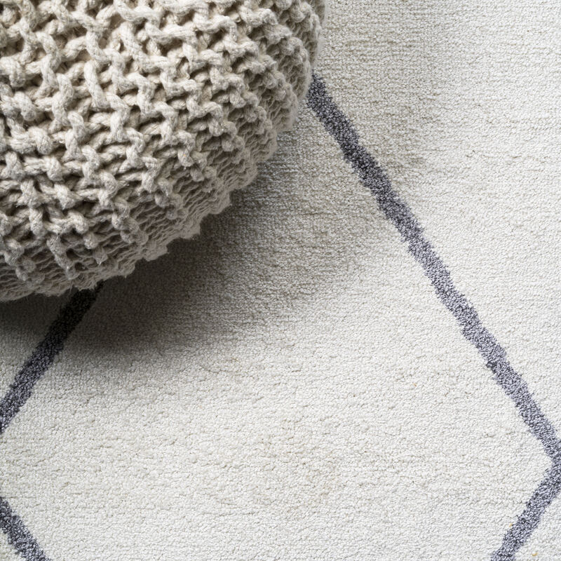 Cole Minimalist Diamond Trellis Round Area Rug