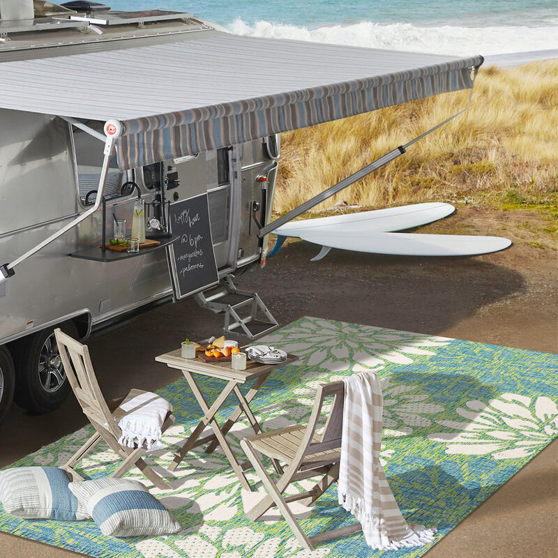 Zinnia Modern Floral Textured Weave Indoor/Outdoor Area Rug