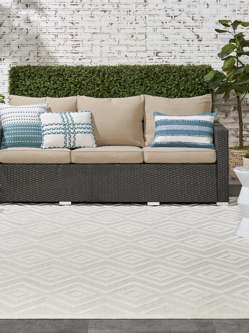 Versatile NRV01 Ivory/White 8' x 10' Rug image number 6