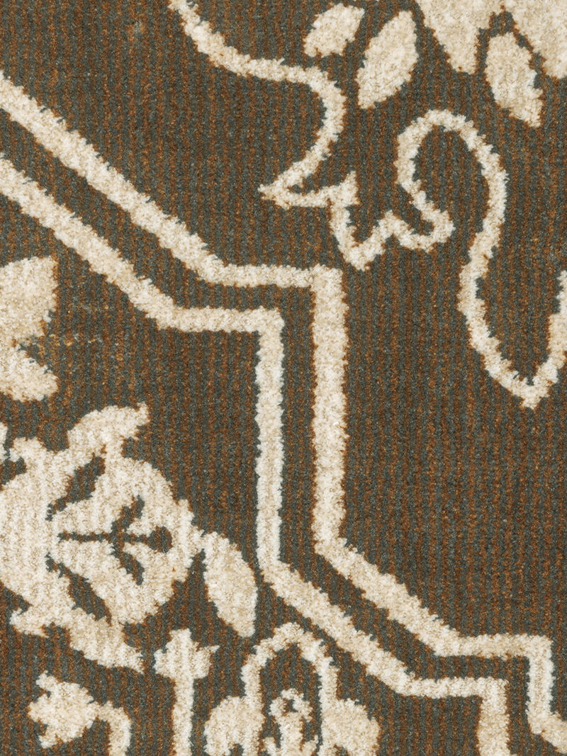 Intrigue 5'3" x 7'6" Gold Rug image number 2