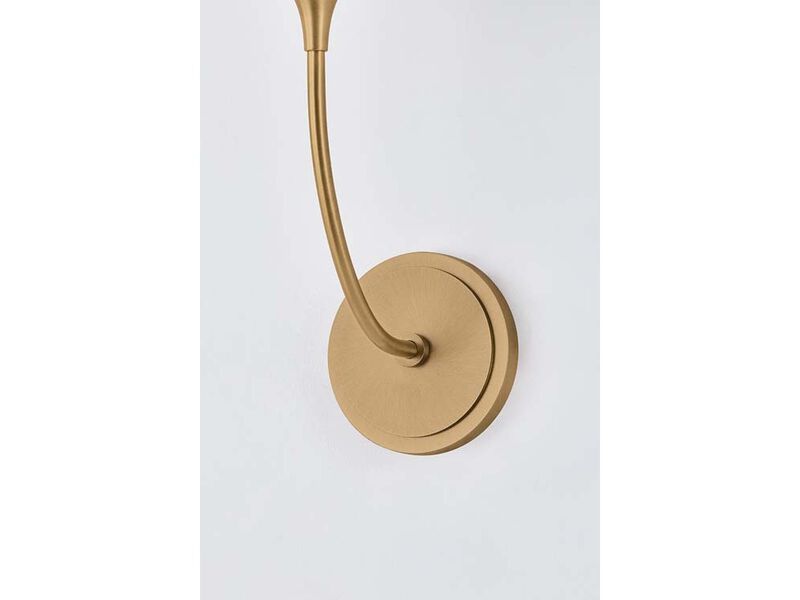 Evermore Wall Sconce image number 3