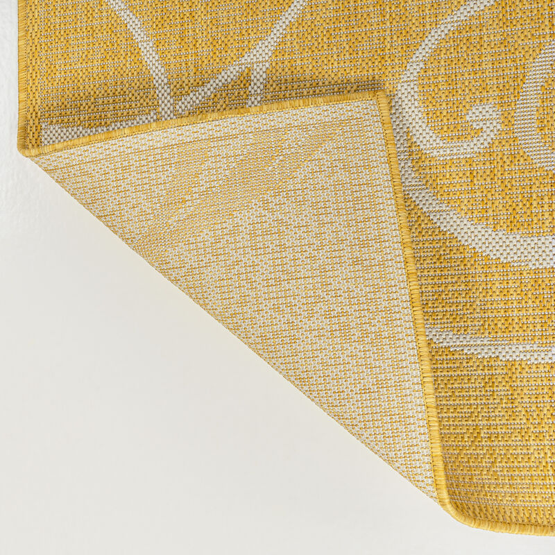 Maribel Traditional Classic All-Over Scroll Indoor/Outdoor Area Rug