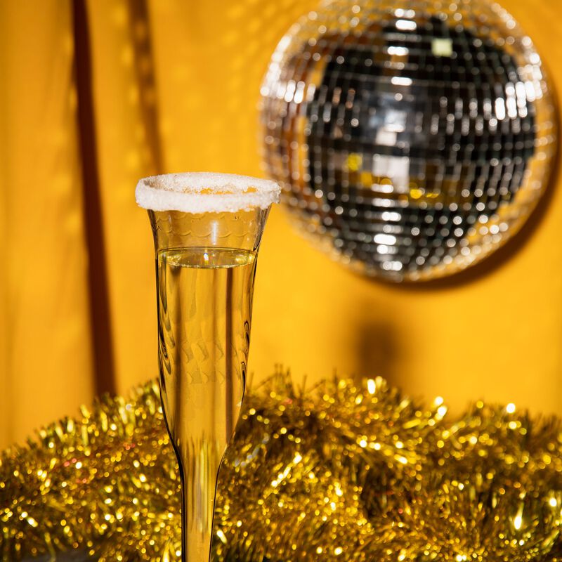 5 oz. Clear Plastic Champagne Flutes (96 flutes) image number 1