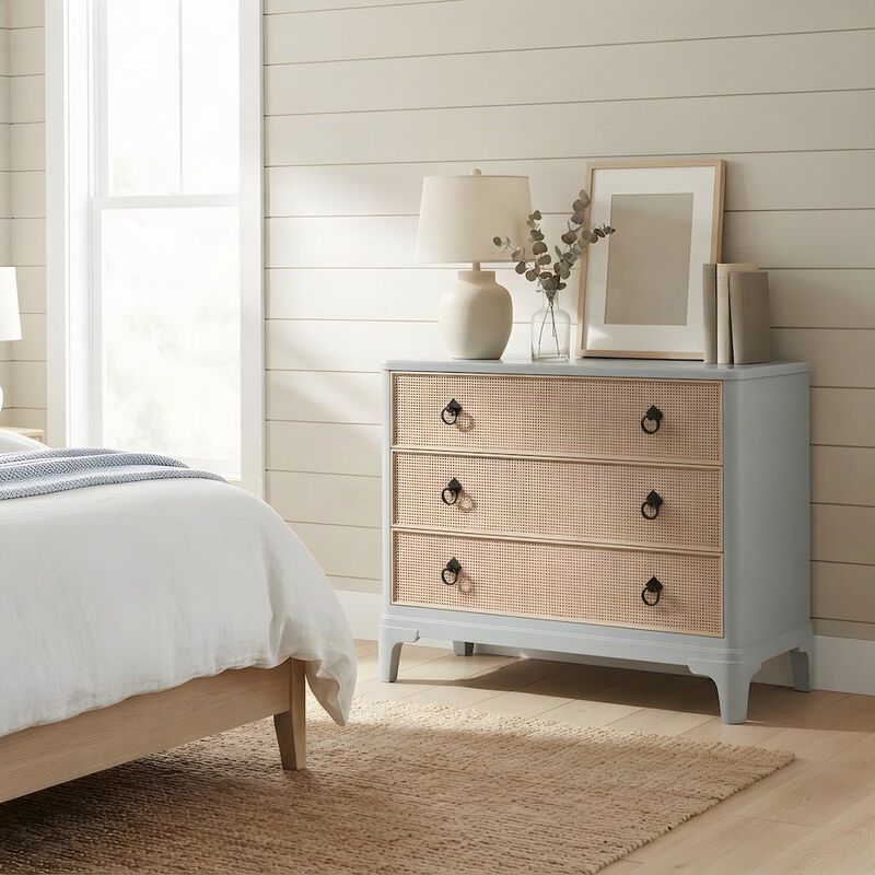 Rubberwood and Mindi Veneer Hall Chest image number 3