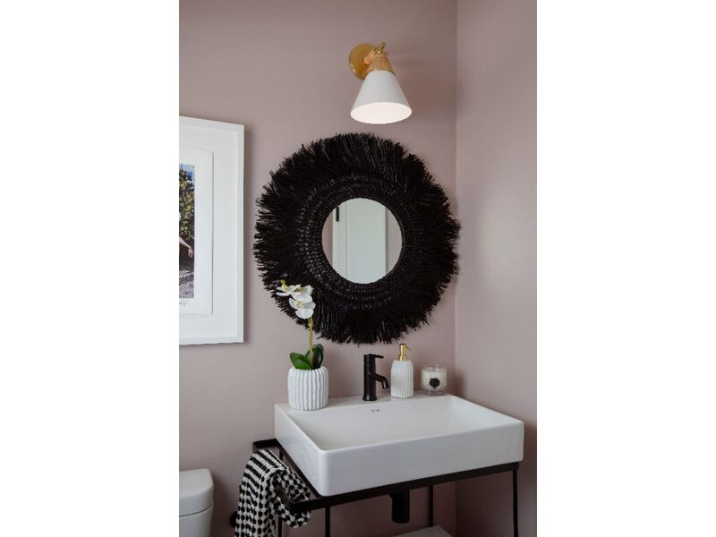 Mica Wall Sconce image number 3
