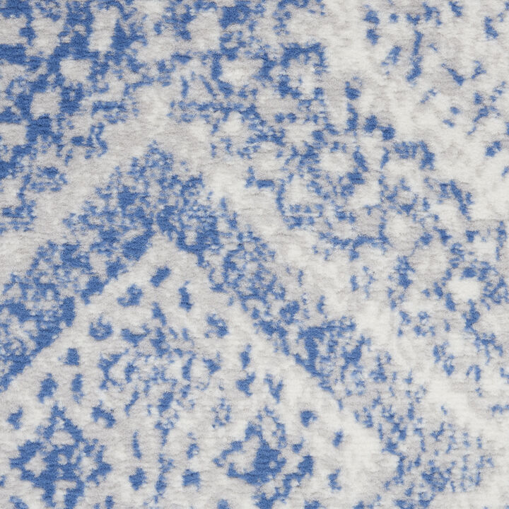 HomeRoots Geometric Distressed Round Rug