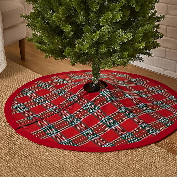 Solino Home 100% Pure Linen Madras Holiday Plaid - Plaid Linen Christmas Tree Skirt