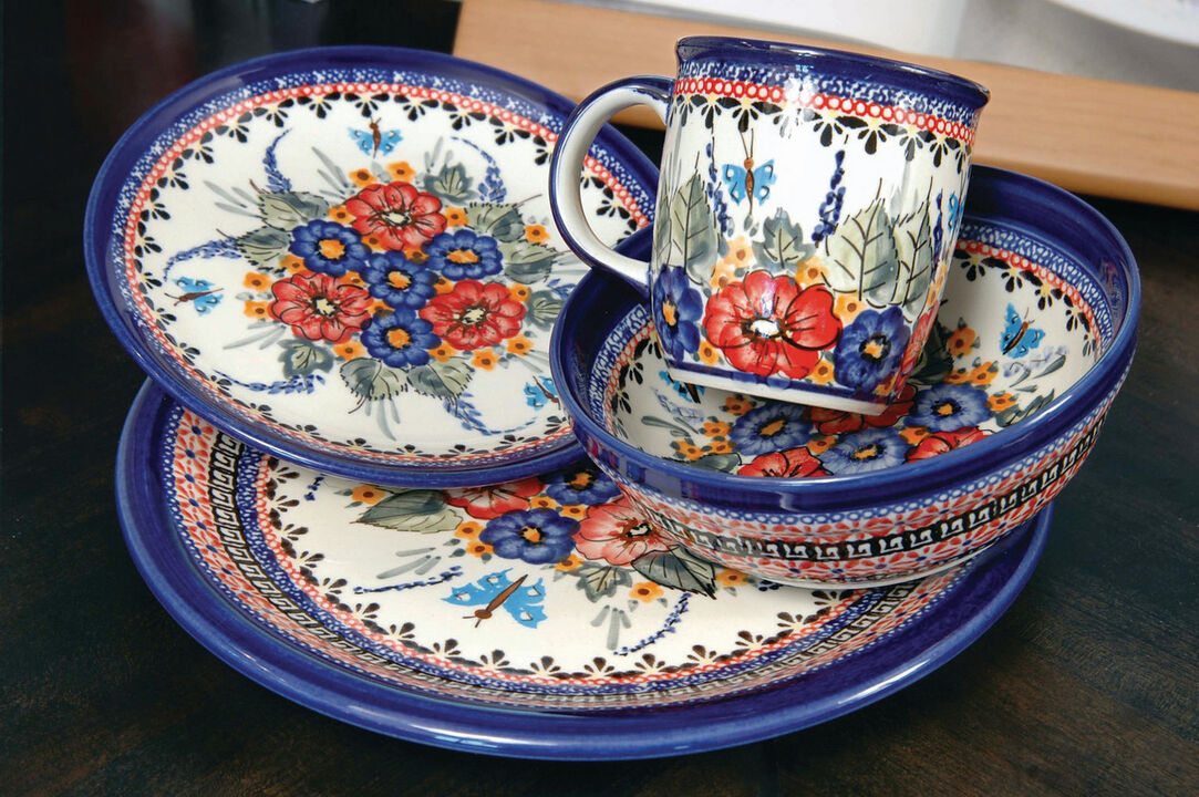 Blue Rose Polish Pottery Peacock 16 Piece Dinner Set