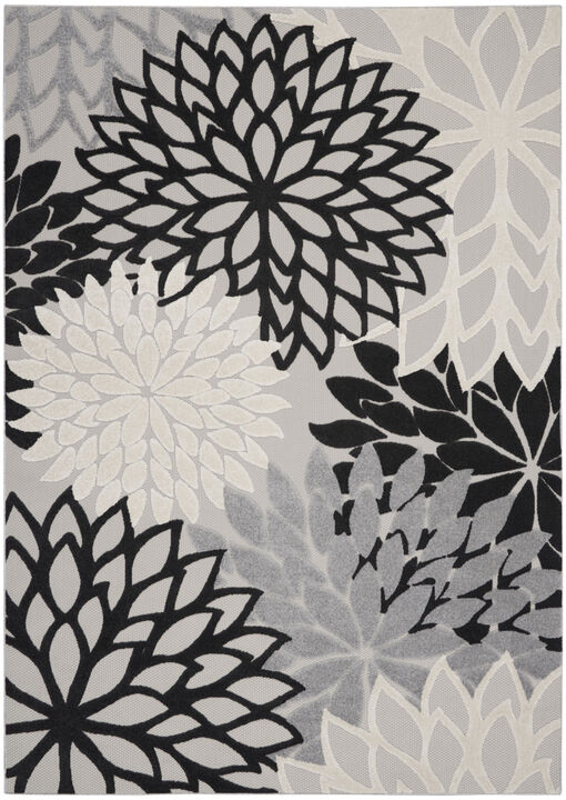 HomeRoots 8' X 11' Black And White Floral Indoor Outdoor Area Rug