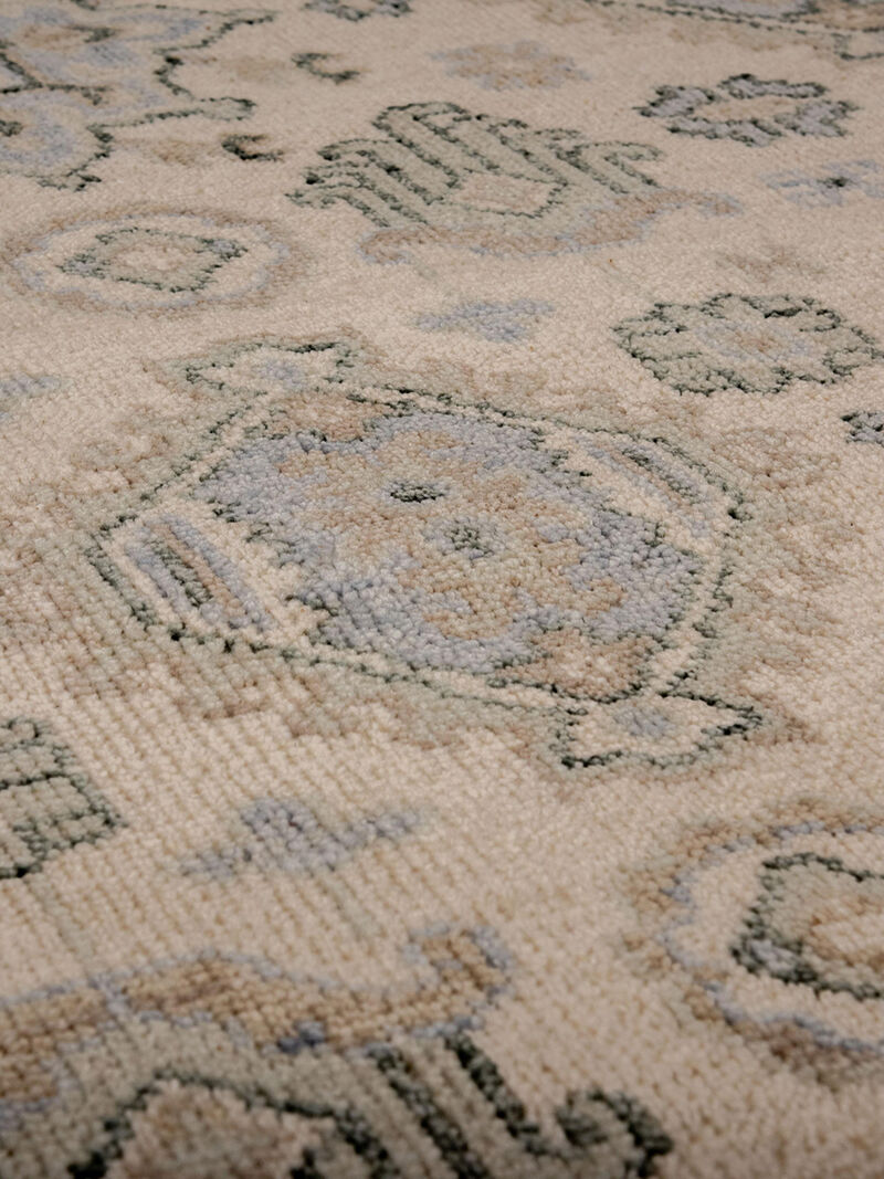 Hallmark HAL667 2' x 3'  Rug image number 4