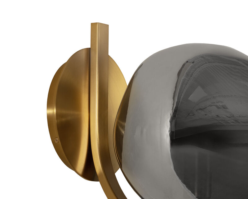 Keiran Sconce image number 2