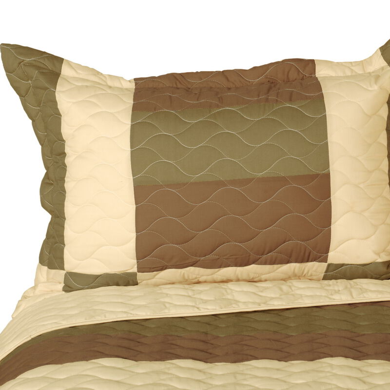 Vermicelli-Quilted Patchwork Quilt Set 3-Piece in Solid Serenade Style-Brown image number 2