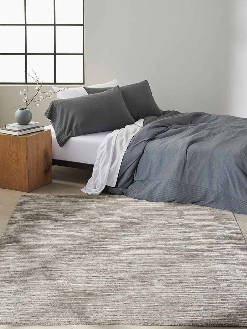 CK010 Linear LNR01 Gray 3'9" x 5'9" Rug