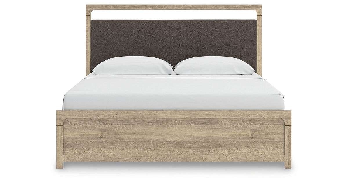Hollymount Queen Upholstered Platform Bed