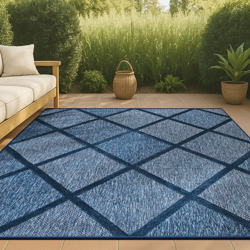 Salines Diamond Trellis Indoor/Outdoor Area Rug
