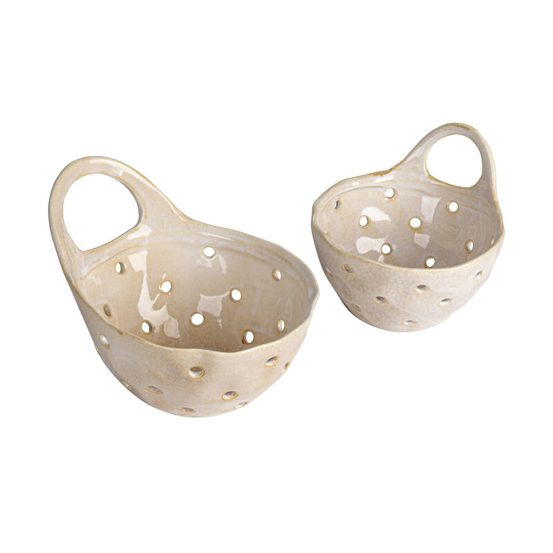 Set of 2 Cream Reactive Glaze Stoneware Colanders image number 0