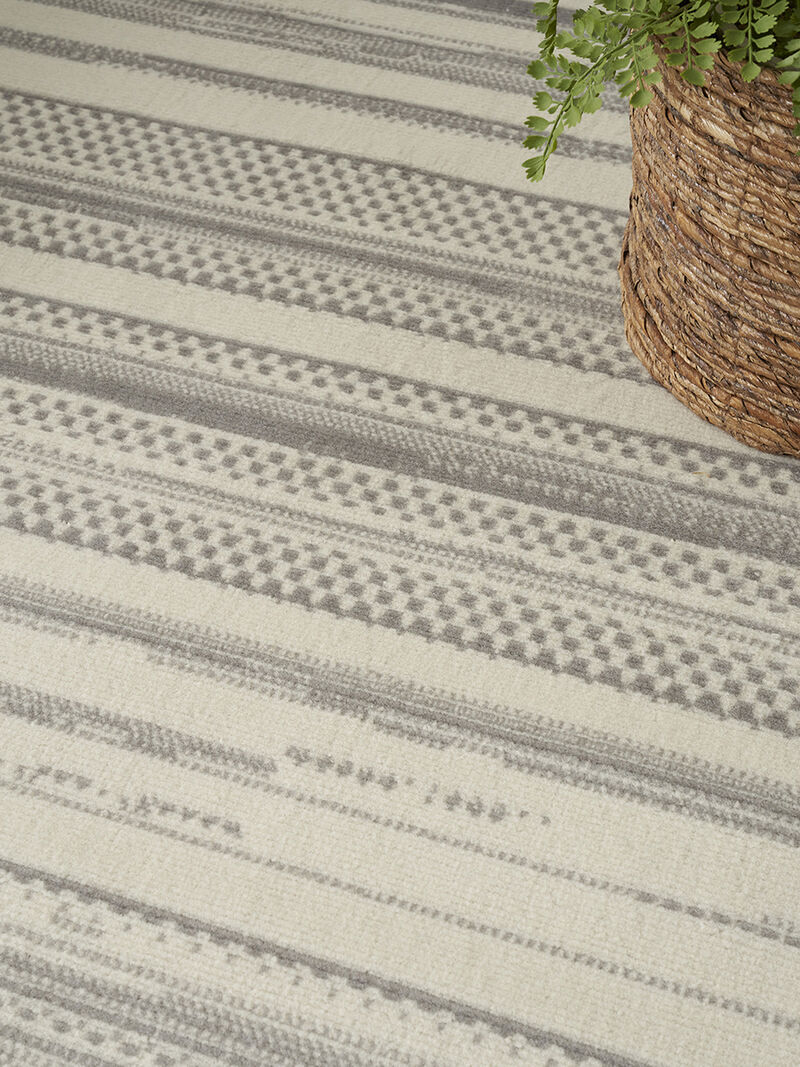 Grafix GRF41 Ivory/Gray 7'10" x 9'10" Rug