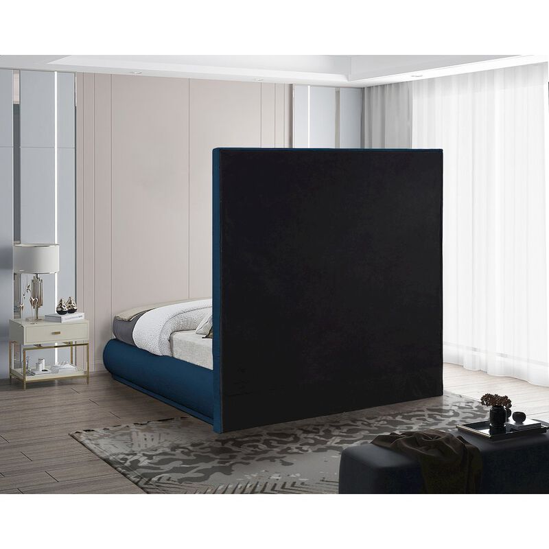 Meridian Furniture Brooke Navy Linen Textured Fabric Queen Bed