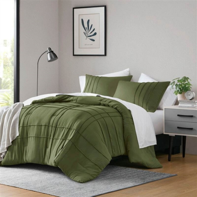 3-Piece Soft Microfiber Pleated Comforter Set &ndash; Lightweight & Cozy