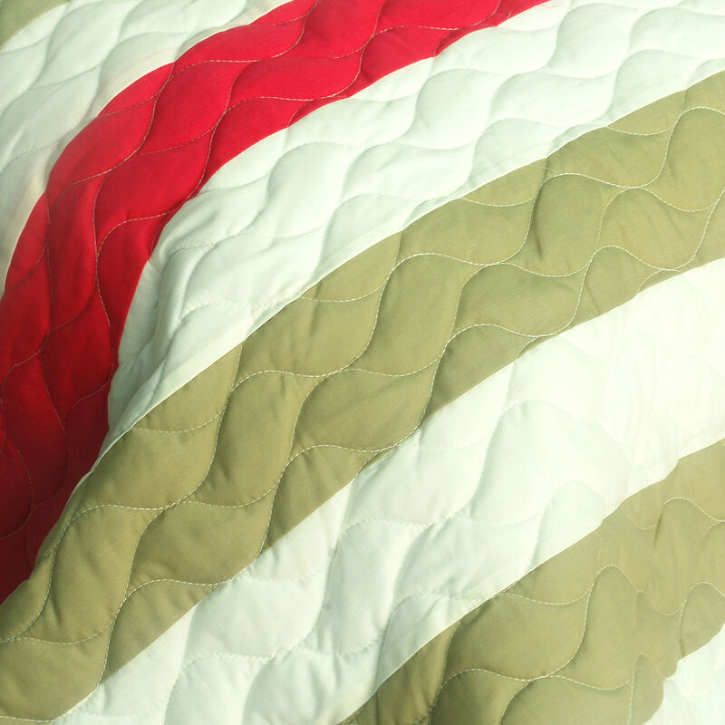 3-Piece Vermicelli Quilted Patchwork Quilt Set Soft Bedding image number 2