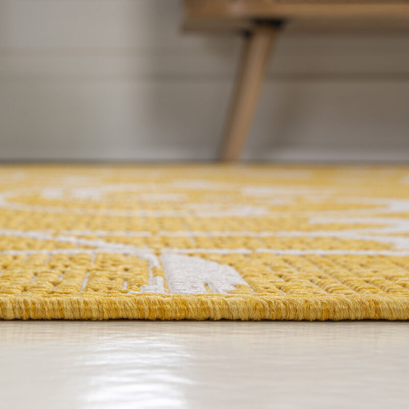 Maribel Traditional Classic All-Over Scroll Indoor/Outdoor Area Rug