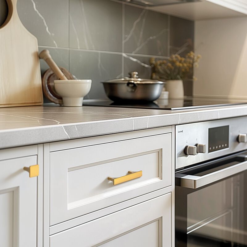 Hestia Hardware 10 Pack Modern Flat Square Cabinet Knobs image number 1