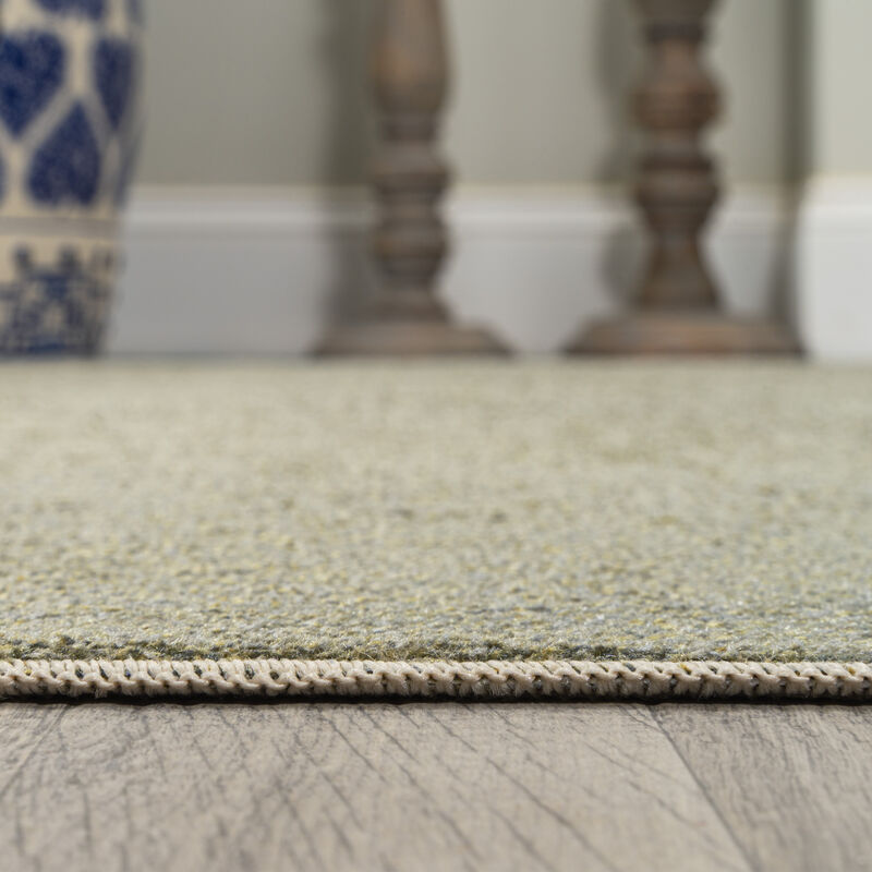 Twyla Classic Solid Low-Pile Machine-Washable Area Rug