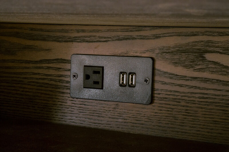 Cambria 2-Drawer Nightstand