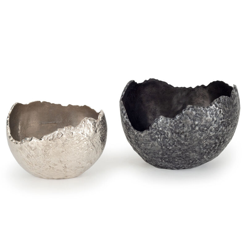 HomeRoots Set of Two Gray And Silver Aluminum Decorative Bowls image number 0