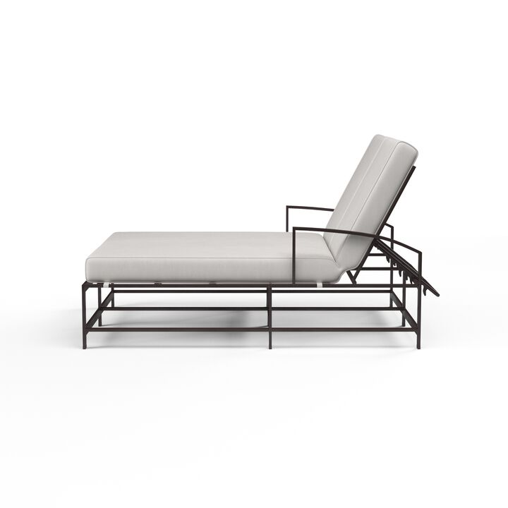 La Jolla Double Chaise in Canvas Flax w/ Self Welt