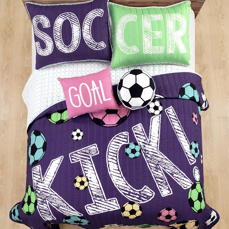 Girls Soccer Kick Quilt 5Pc Set