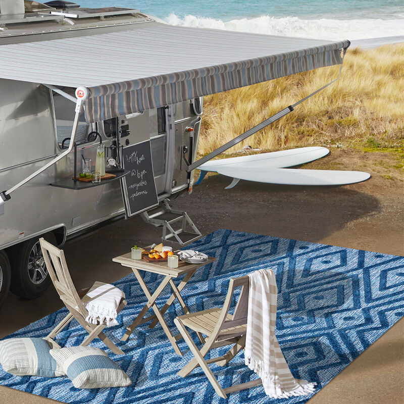 Balansat Moroccan Diamond Indoor/Outdoor Area Rug