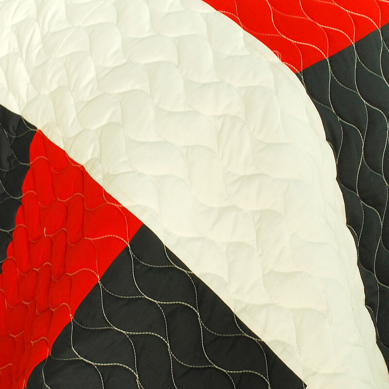3 Piece Vermicelli Quilted Patchwork Quilt Set Time and Tide Collection image number 2