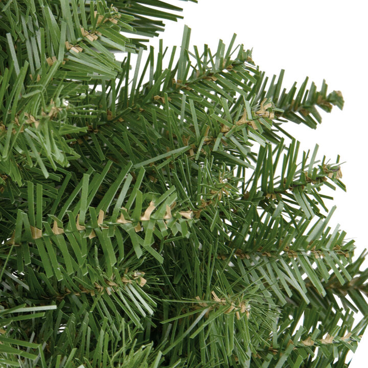 Rockwood Pine Artificial Christmas Wreath  24-Inch  Unlit
