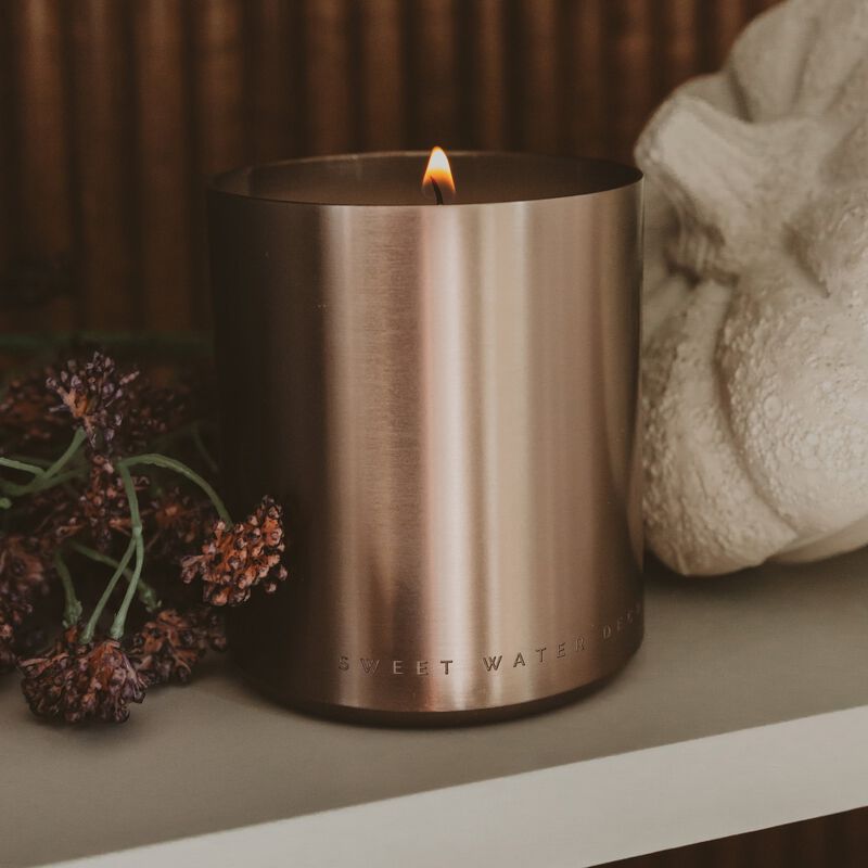 Sweet Water Decor Hello Fall 10 oz Soy Candle, Bronze Aluminum Metal Jar image number 4