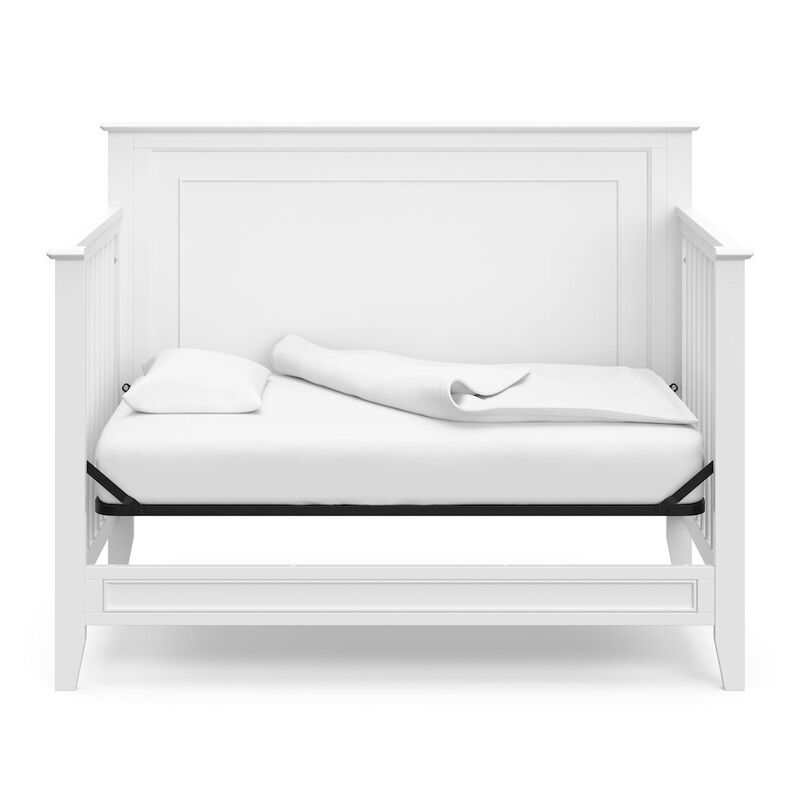Solstice 5-in-1 Convertible Crib - White image number 6