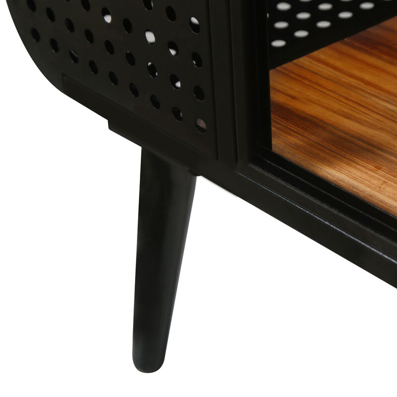 Spacious Indoor Cat House with Tempered Glass, Perfect for Living Room & Hallway image number 1