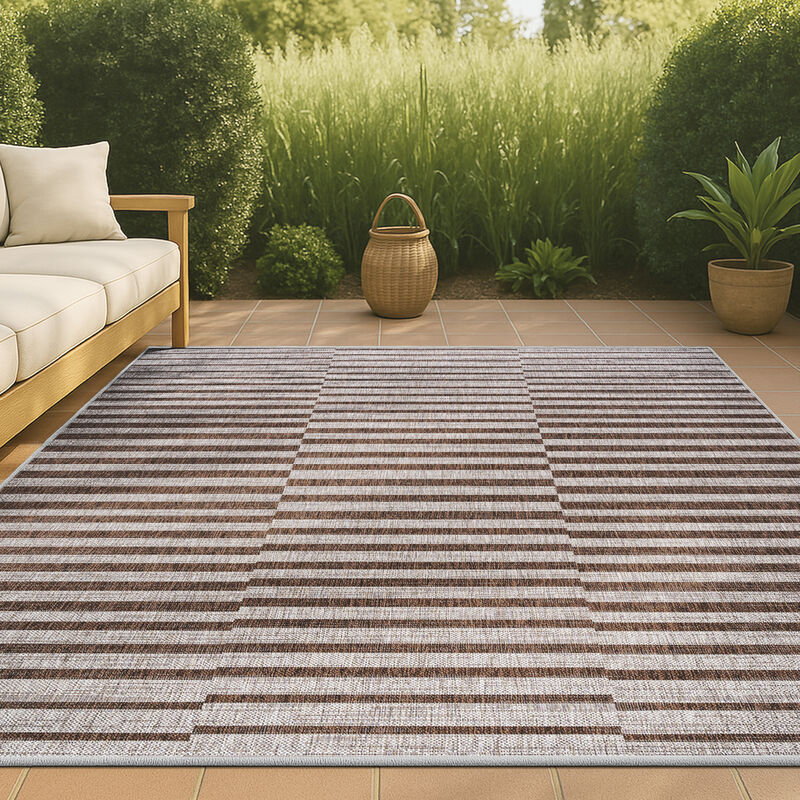 Sukie Modern Offset Stripe Indoor/Outdoor Area Rug