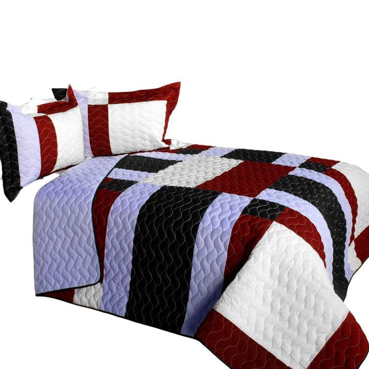 Queen Size 3-Piece Quilted Patchwork Quilt Set with Matching Pillow Shams